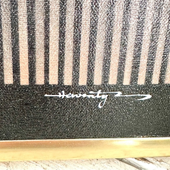 Vintage Airbrush Art Floral Vase Painting Gold Frame Carnation Flower Wall Hang - Picture 3 of 10